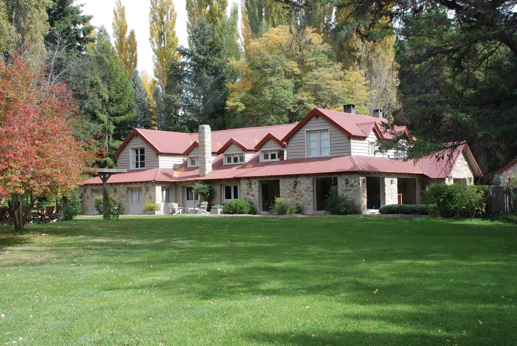 Tipiliuke Lodge
