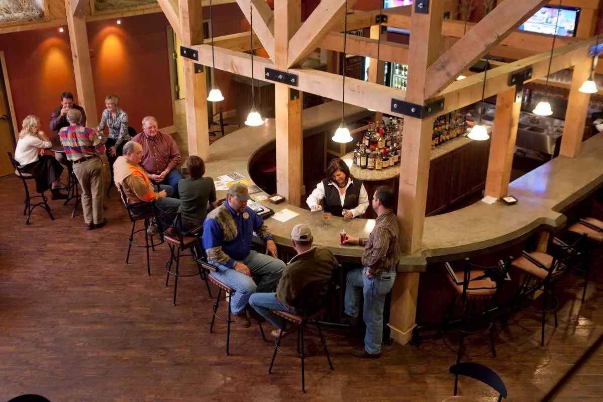 Guest Services at The Signature Lodge in South Dakota
