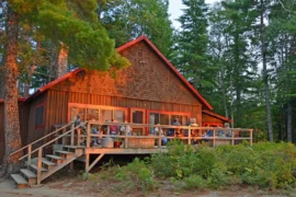 Leens Lodge