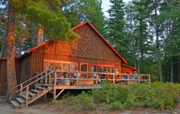 Leens Lodge
