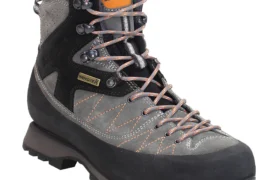 Kenetrek boot