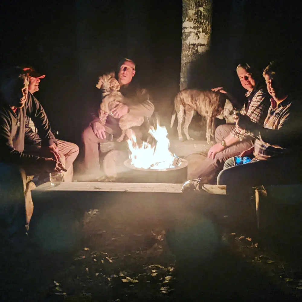 scenes from leens lodge