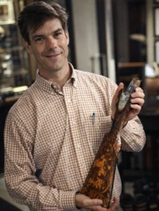 Vic-from-explora-400_2 Vic-from-explora-400_2